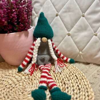 Pajacyk Babeczka – ręcznie robiona na szydełku