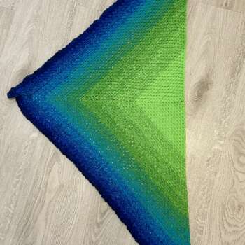 Nr. 54 Chusta zrobiona na szydełku